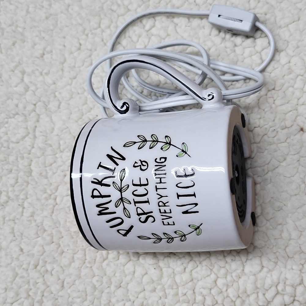 Scentsy Pumpkin Spice Mug Warmer